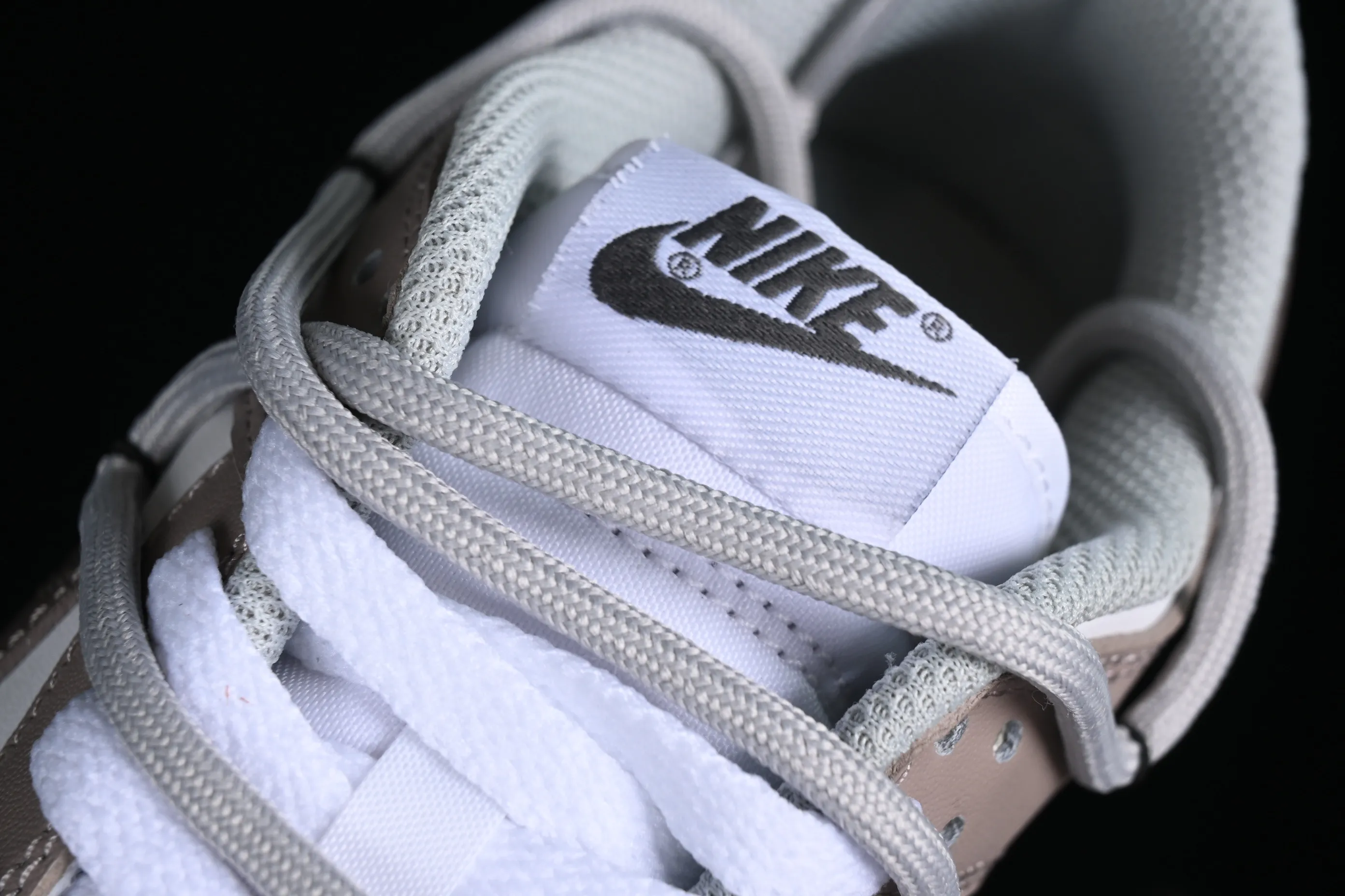 All categories Nk SB Dunk series Nk SB Dunk Low low-top sneakers Nk Dunk Low Retro customized version of deconstructed strappy low-top casual sneakers DD1503-117
